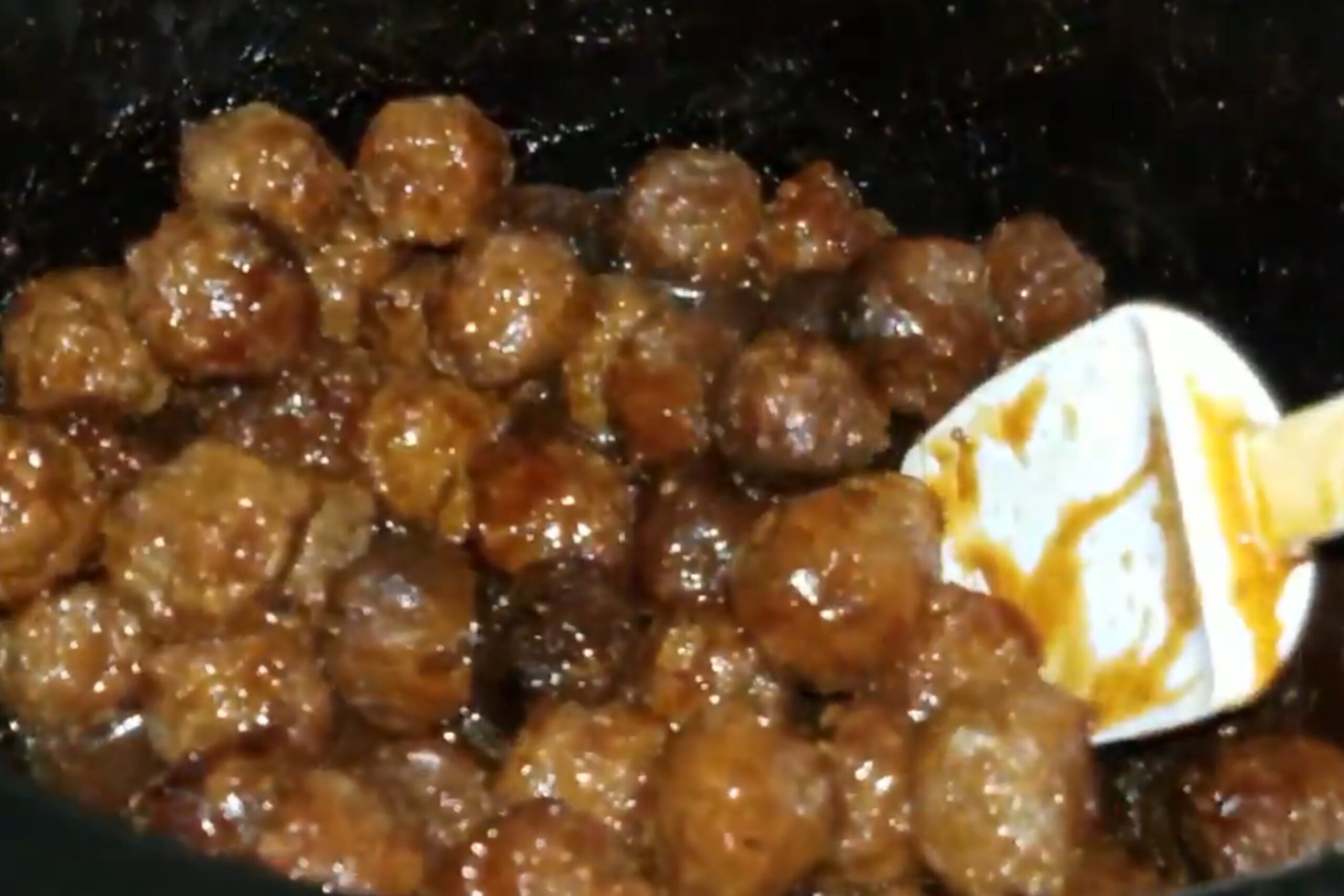 Super Easy Honey Garlic Crockpot Meatballs