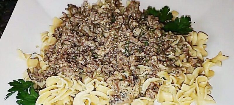 Easy and Delicious Ground Beef Stroganoff